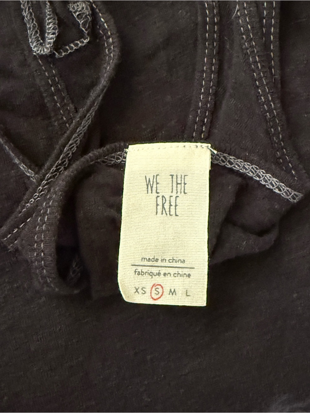🫶🏻 We the Free - Free People Washed Black Racerback Tank Top - Picture 3 of 3